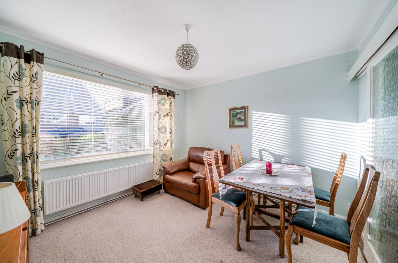 Twyni Teg, Killay, Swansea, SA2 7NS